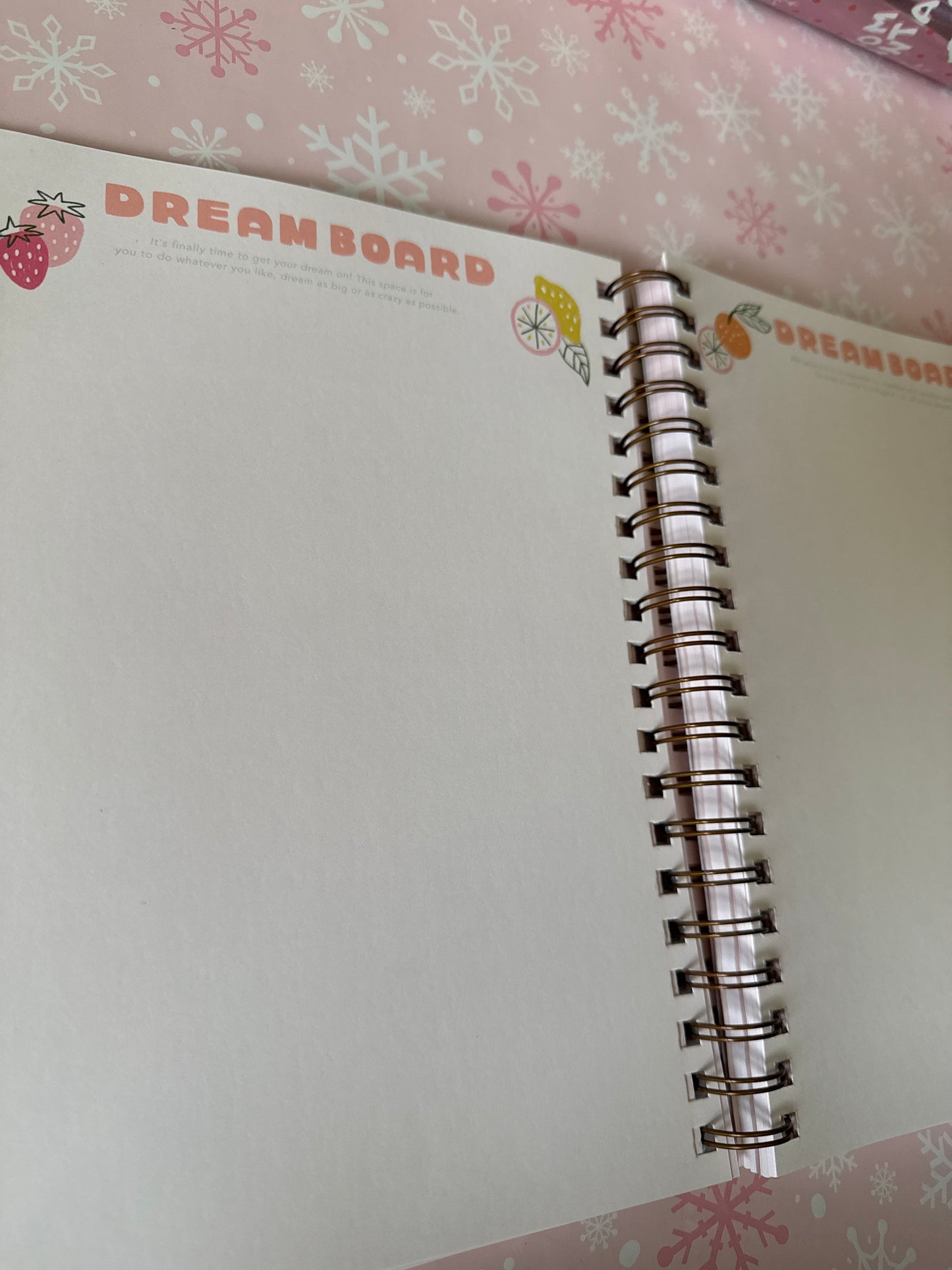Undated perpetual planner daybreak